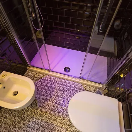 App Condotti Luxury In