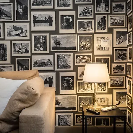 App Condotti Luxury In Roma