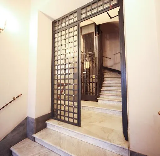 App Condotti Luxury In דירה *