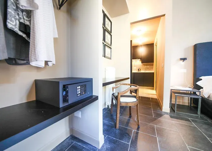 App Condotti Luxury In דירה *