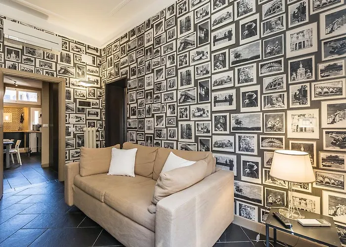 App Condotti Luxury In דירה