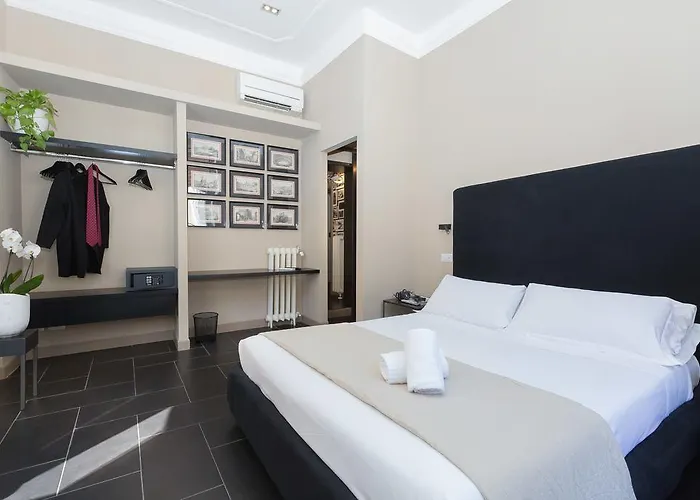 App Condotti Luxury In דירה רומא